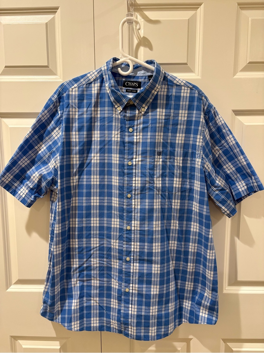 Chaps Men's Blue Plaid Short-Sleeve Button-Down Shirt,